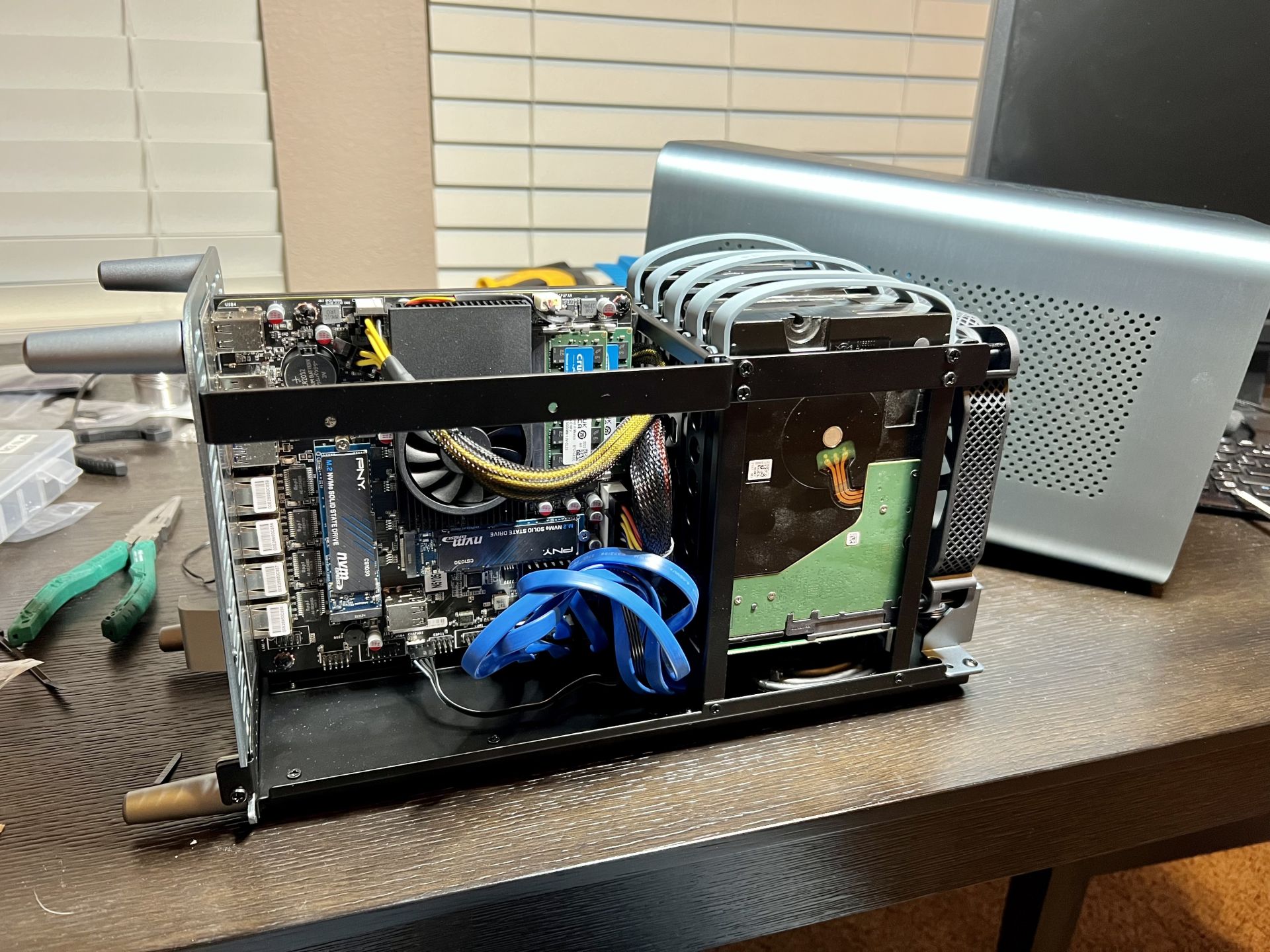 Build a Raspberry Pi NAS they said. It will be easy